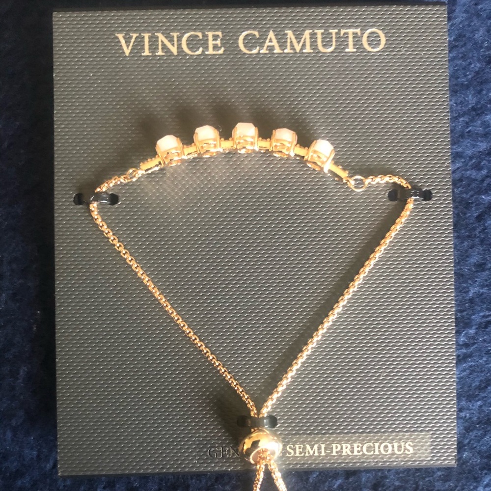Vince Camuto